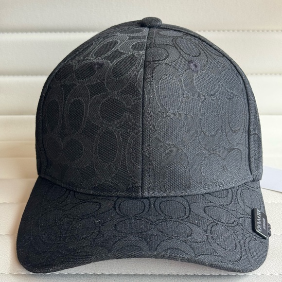 Coach Hat - Picture 2 of 9